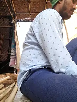 hot integer online show from 11/28/25, 03:31