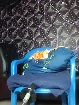 Megann 9 online show from 02/19/26, 11:06