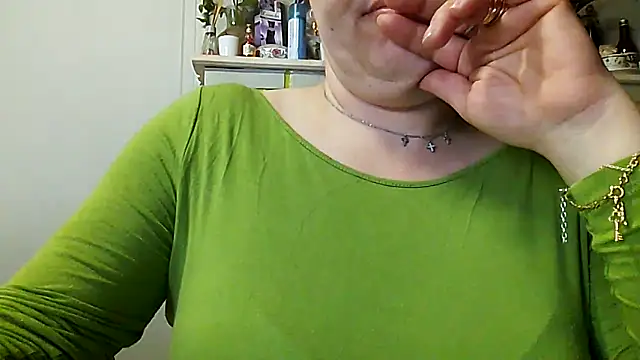 mimi19820 online show from 03/17/25, 08:18