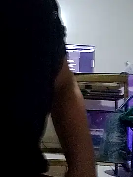 Snapshot of tscrisaraujonb chatting on 09/13/25, 07:52 tscrisaraujonb online show from 09/13/25, 07:52