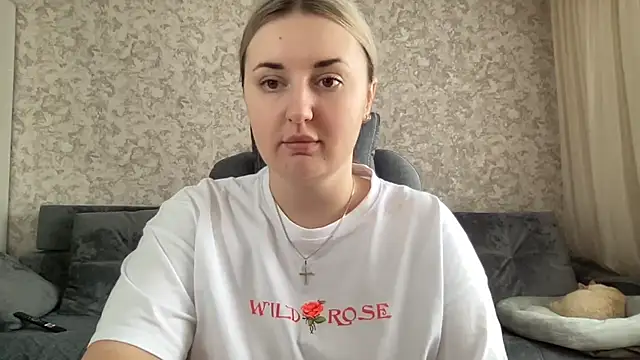 Snapshot of JudeValenti chatting on 11/06/25, 06:25 JudeValenti online show from 11/06/25, 06:25