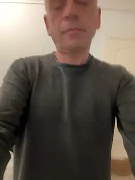 mateocali25 online show from 03/19/25, 12:15