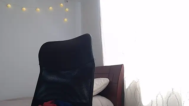 nalafoster online show from 09/26/25, 02:54