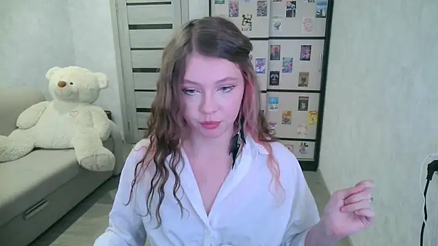 Snapshot of GinnyBlacky chatting on 08/01/26, 04:28 GinnyBlacky online show from 08/01/26, 04:28