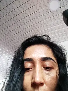 Elowyn online show from 10/04/25, 04:49