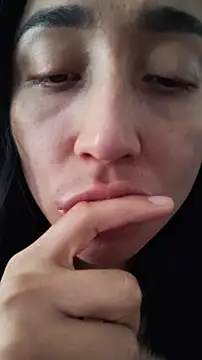 Elowyn online show from 11/23/25, 05:13