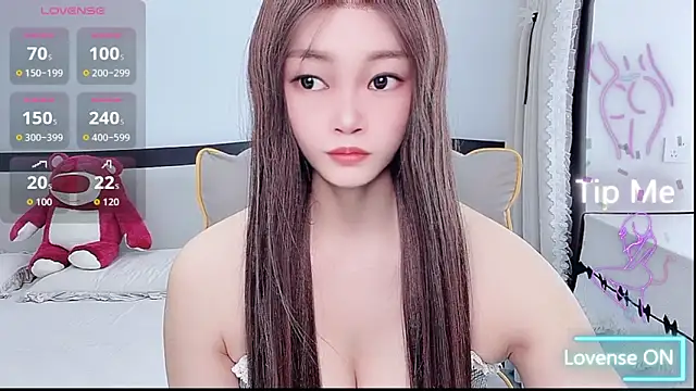 Snapshot of susu66888 chatting on 06/09/26, 04:24 susu66888 online show from 06/09/26, 04:24