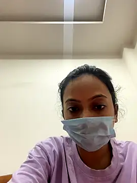 Nia-Stream online show from 11/24/25, 05:34