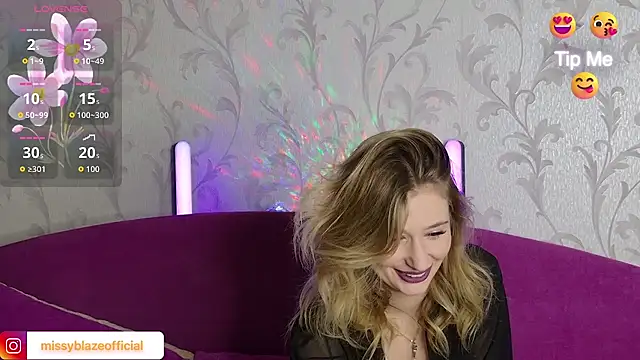 MissyBlaze online show from 11/11/25, 09:04