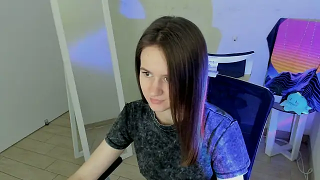 Catherine e online show from 10/02/25, 06:15