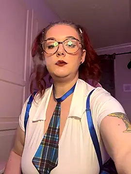 Snapshot of Ms_Lunar-Lust chatting on 10/26/25, 02:12 Ms Lunar-Lust online show from 10/26/25, 02:12