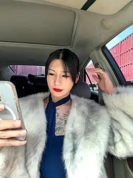 Rainbow-sweet online show from 11/27/25, 05:53