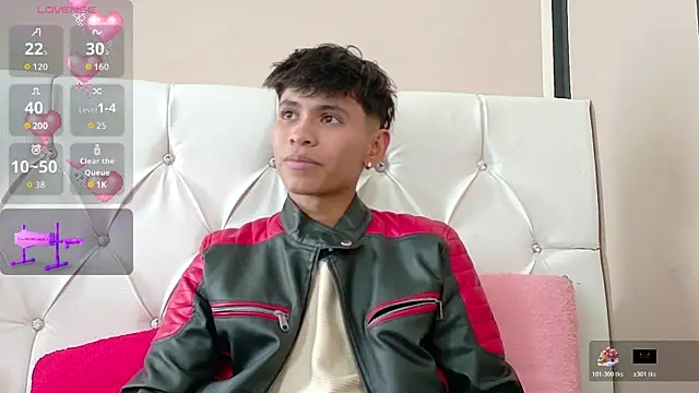 Ethan Westt online show from 10/28/25, 08:44