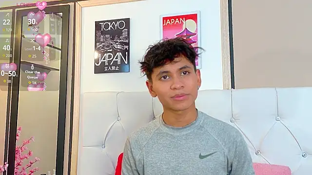 Ethan Westt online show from 11/15/25, 08:38