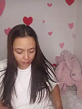 Deepika padukoneNisha online show from 09/27/25, 06:29