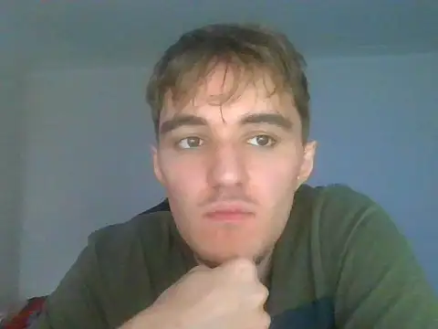 Snapshot of tristan_12273 chatting on 11/05/25, 09:42 tristan 12273 online show from 11/05/25, 09:42