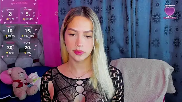 Snapshot of hanna_tss chatting on 02/18/26, 03:24 hanna tss online show from 02/18/26, 03:24