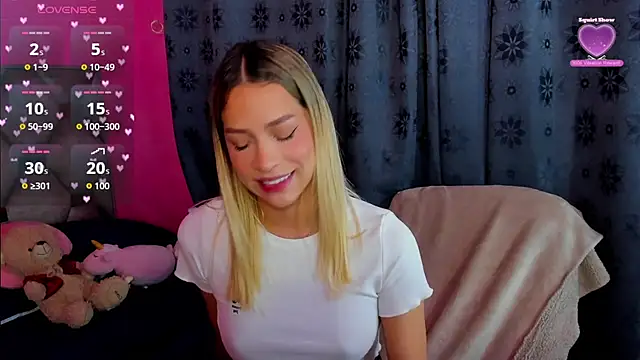 Snapshot of hanna_tss chatting on 02/25/26, 01:48 hanna tss online show from 02/25/26, 01:48