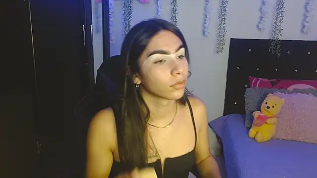 Lyaa Cute online show from 11/18/25, 07:24