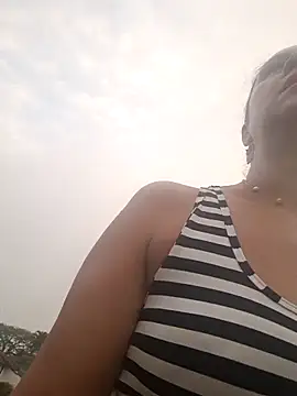 Amadamilf1980 online show from 11/22/25, 11:31