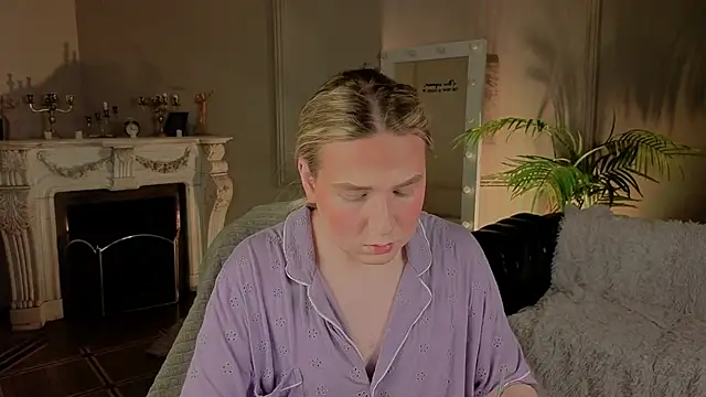 Jes Solar online show from 02/05/26, 06:01