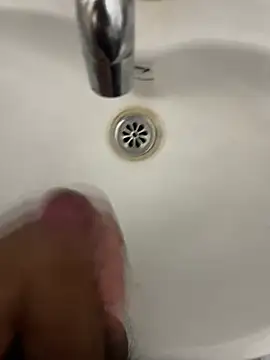 Snapshot of joker_fucker_fun chatting on 03/20/25, 04:40 joker fucker fun online show from 03/20/25, 04:40