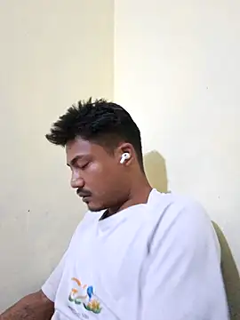 nipu 9 online show from 03/25/26, 02:23