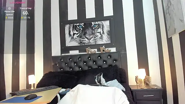 dirtyplayluna online show from 10/12/25, 03:11