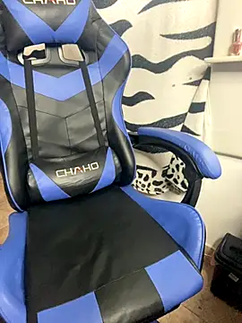 taimara 1 online show from 10/21/25, 09:48