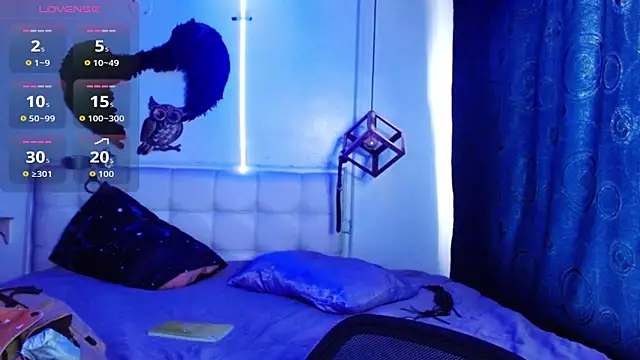 goth minerva online show from 09/15/25, 01:44