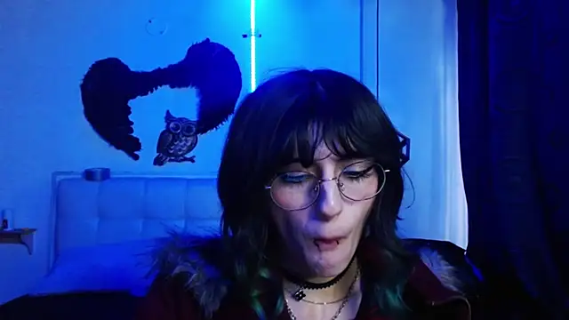 goth minerva online show from 09/18/25, 01:46