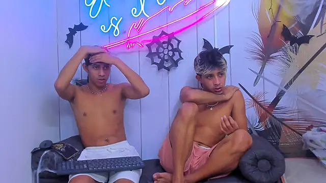 Meneaterss online show from 10/06/25, 11:18