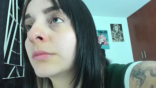 KARINNA  RAVEN online show from 02/25/26, 11:03