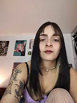 Snapshot of KARINNA__RAVEN chatting on 05/15/26, 12:28 KARINNA RAVEN online show from 05/15/26, 12:28