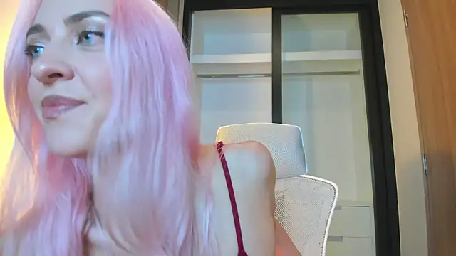 Snapshot of _Miss_Valentina_ chatting on 01/18/26, 03:27 Miss Valentina online show from 01/18/26, 03:27