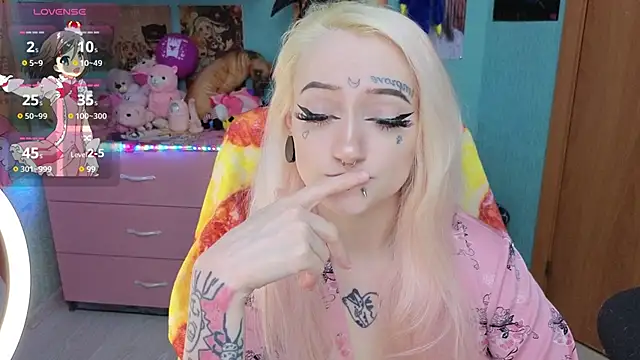 Manuela unicorn online show from 02/17/26, 08:37