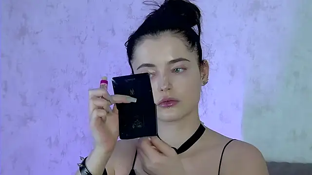 AshleyD  online show from 02/02/26, 01:59