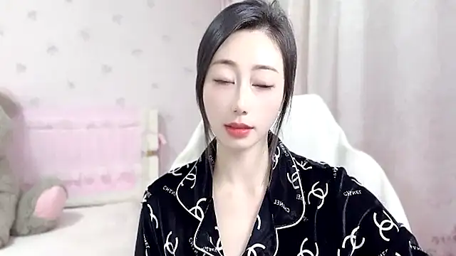 anjila888 online show from 10/11/25, 01:42