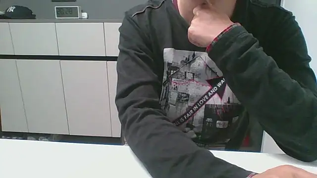 nole china7 online show from 09/19/25, 12:28