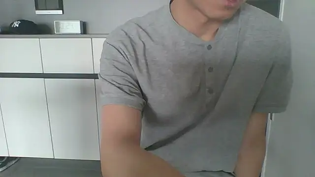 Snapshot of nole_china7 chatting on 06/14/26, 02:24 nole china7 online show from 06/14/26, 02:24