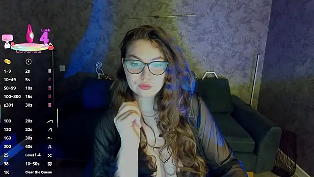 LuxSopphia online show from 03/02/26, 08:15