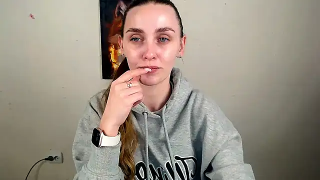 Doll Angelina online show from 04/07/26, 05:52