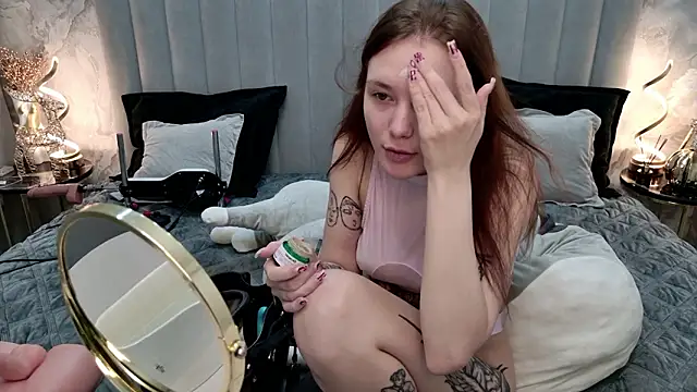 CarolineTenders online show from 02/05/26, 01:32