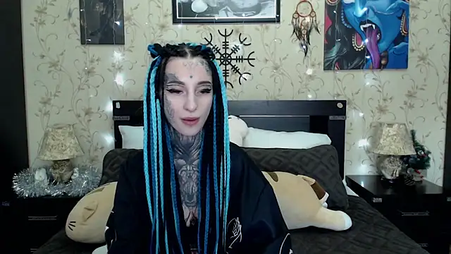 Velvetbat online show from 12/14/25, 07:03