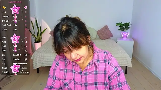 Nika Light online show from 12/03/25, 12:25