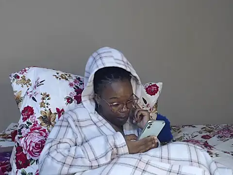 YummyMelanin117 online show from 03/20/26, 12:15