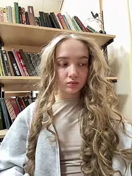 bambi lu online show from 02/02/26, 08:07