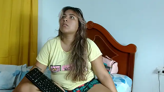 kataleyabarbara21 online show from 03/22/25, 12:17