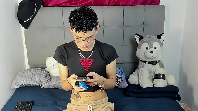 jeims hotboy online show from 06/03/26, 05:54
