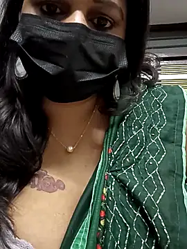 aparna99 online show from 11/02/25, 10:01